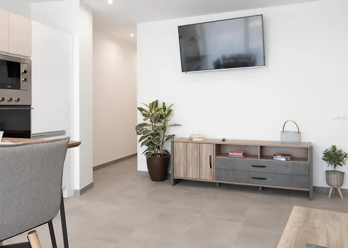 Hd Mogan Canal Apartments